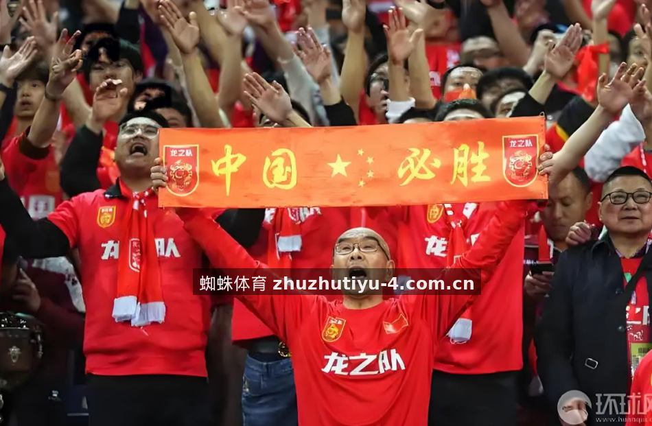 蜘蛛体育专访：退役名将转型青训教练的幕后故事